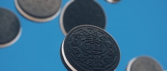 3DS MAX create Oreo Commercial VFX shot from start to finish